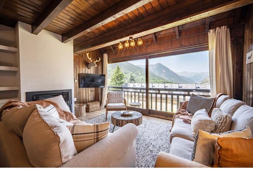 Vila Casa Catania-Acogedora Casa Con Impresionantes Vistas-Fibra Optica Salardú Exteriér fotografie